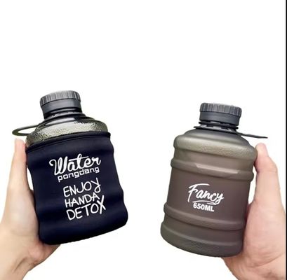 680ml Μεγάλη χωρητικότητα άμεση κούπα πόσιμου Ιδανική για φοιτητές και υπαίθριες δραστηριότητες