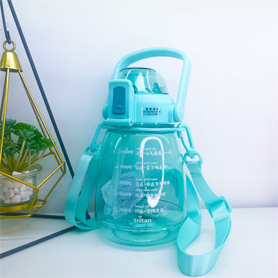 Μεγάλη χωρητικότητα πλαστικό κόκκινο Sippy Cup μπουκάλι νερού για τους μαθητές