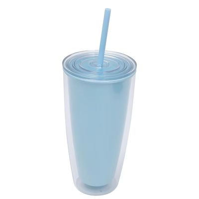 Εφαρμόζεται σε ενήλικες 24oz BPA δωρεάν διπλό τοίχωμα πλαστικό tumbler με άχυρο και κάλυμμα