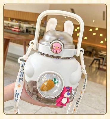 1150 ml Μεγάλη χωρητικότητα Γλυκά παιδιά που πίνουν φορητό πλαστικό μπουκάλι νερού με άχυρο