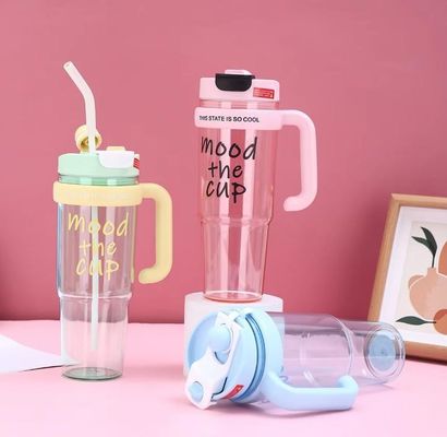 Πλαστικό φλιτζάνι νερού 900ml BPA δωρεάν μπουκάλι ψεκασμού για κορίτσια εξωτερικά αθλήματα και ταξίδια