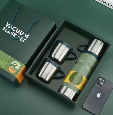 Ελαφρύ γκρι επαγγελματικό δανεικό σετ 680ml μπουκάλι με μόνωση διπλού τοιχώματος 304 ανοξείδωτου χάλυβα