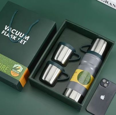 Ελαφρύ γκρι επαγγελματικό δανεικό σετ 680ml μπουκάλι με μόνωση διπλού τοιχώματος 304 ανοξείδωτου χάλυβα