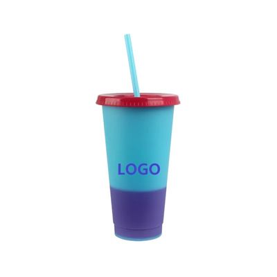 Διαθέσιμο χρωματιστό φλιτζάνι 16-24oz επαναχρησιμοποιήσιμο πλαστικό φλιτζάνι με αξεσουάρ
