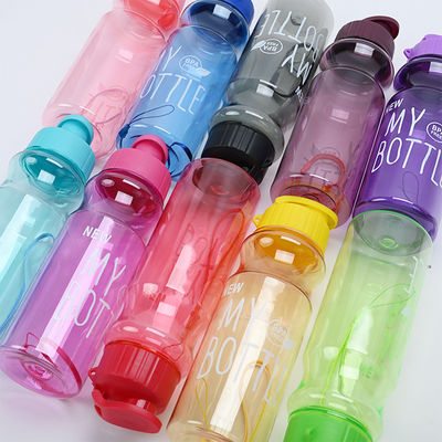 500ml Custom Logo BPA Απαλλαγμένα πλαστικά μπουκάλια νερού με ιμάντα για βιώσιμο τρόπο ζωής