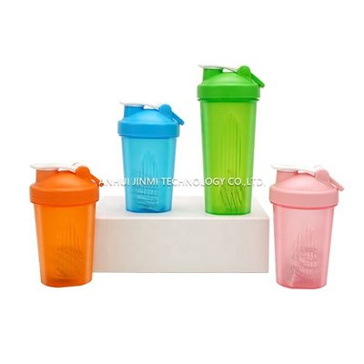 400ml/600ml Μπουκάλι νερού πρωτεΐνης γυμναστηρίου γυμναστικής με ανοξείδωτη μπάλα και προσαρμοσμένο χρώμα