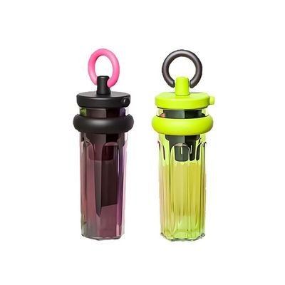 700 ml Μεγάλη χωρητικότητα Custom Logo Διαφανές πλαστικό μπουκάλι με άχυρο για ταξίδια