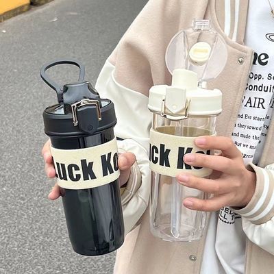 Το TOUR 600ml φορητό αθλητικό πλαστικό μπουκάλι νερού με λαβή και μεγάλη χωρητικότητα