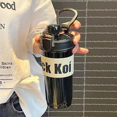 Το TOUR 600ml φορητό αθλητικό πλαστικό μπουκάλι νερού με λαβή και μεγάλη χωρητικότητα