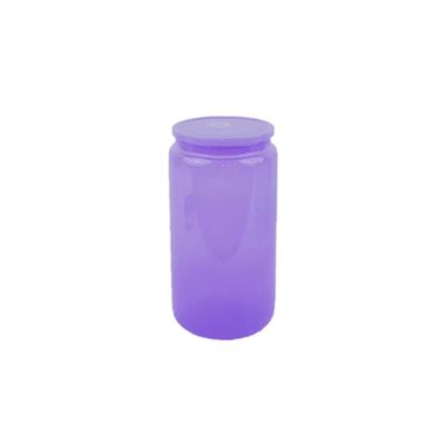 Γυάλινο μπουκάλι 16oz πολύχρωμο μοντέρνο φορητό σχήμα για δωρεάν νερό φρούτων