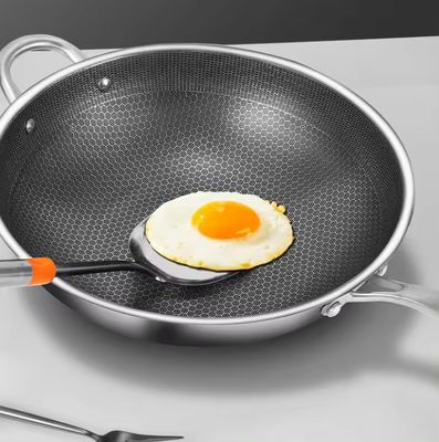 32 εκατοστά 34 εκατοστά ανθεκτικό Wok Pot με γυάλινο καπάκι από αντιβακτηριακό ανοξείδωτο χάλυβα 304
