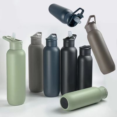 Κύπελλο από ανοξείδωτο χάλυβα με καπάκι 580 ml και 1000 ml
