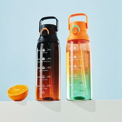 Κατευθείαν πόσιμο πλαστικό χρώμα 750 ml φορητό μπουκάλι νερού αθλητικών ειδών για ταξίδια