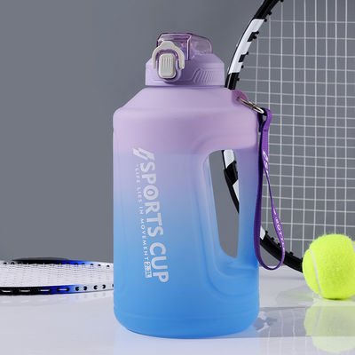 2300ml χωρητικότητα φορητό Sport Tumbler μπουκάλι νερού για γυμναστήριο εξωτερική μόδα πλαστικό