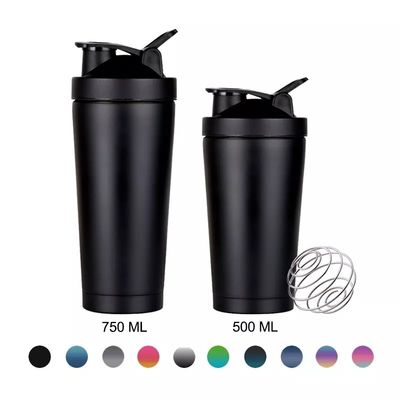 Διατήρηση του ποτού ζεστό κρύο 6-12hrs 700ml Μεγάλη χωρητικότητα Custom LOGO Fitness Shaker μπουκάλι