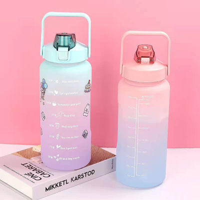 2L γυμναστική πλαστική μπουκάλι shaker με ελατήριο καπάκι για εξωτερικά αθλήματα και εραστές Unisex