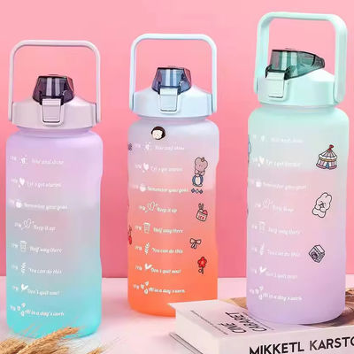 2L γυμναστική πλαστική μπουκάλι shaker με ελατήριο καπάκι για εξωτερικά αθλήματα και εραστές Unisex
