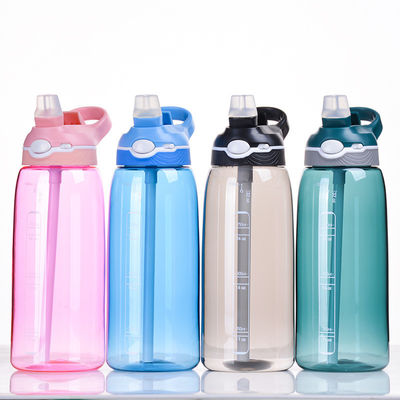 Προσαρμοσμένο λογότυπο 750ml μπουκάλι νερού Tritan χωρίς BPA Protein Shaker για γυμναστική και εξωτερικούς χώρους