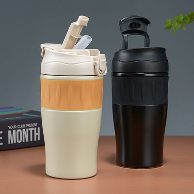 500 ml από ανοξείδωτο χάλυβα διπλό τοίχωμα φορητό tumbler με καπάκι από άχυρο για εξατομικευμένο χρώμα εξωτερικά