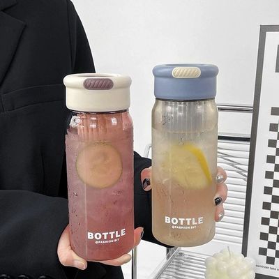 Φοιτητική καλοκαιρινή μόδα 650ml πλαστικό μπουκάλι νερού με στεγνωτήρα και φορητό σχέδιο