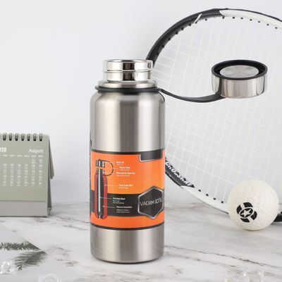 1500 ml Απομονωμένο διπλό τοίχωμα Tumbler Μεγάλης χωρητικότητας φορητό μπουκάλι κενού με λαβή