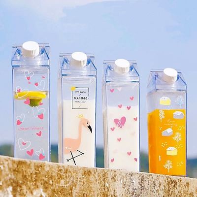 Προσαρμοσμένο λογότυπο Δικαιούμενο 500ml 1000ml Διαφανές Ακρυλικό Καρτόνι γάλακτος μπουκάλι νερού