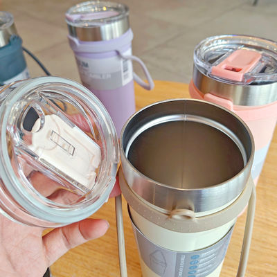 550ml/710ml Ατσάλινο ταξιδιωτικό χαριτωμένο ποτήρι αξεσουάρ με σχοινί από σιλικόνη για εξωτερικούς χώρους