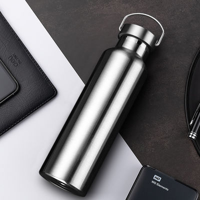 500ml/600ml/750ml Προσαρμοσμένο μπουκάλι νερού από ανοξείδωτο χάλυβα για μονωμένο μπουκάλι αθλητισμού