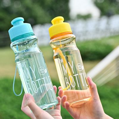 500 ml Διαφανές μπουκάλι καθαρού νερού από πλαστικό PET Προσαρμοσμένο για εξωτερική ενυδάτωση