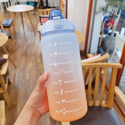 2000 ml χρωματικό διαχωριστικό φλιτζάνι με χρονική κλίμακα συνοδευτικό μπουκάλι νερού για ενήλικες