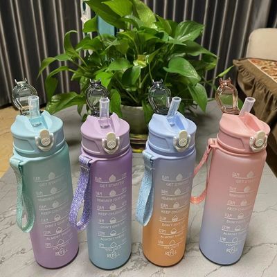 Περιβαλλοντικό BPA FREE Χρώμα κλίσης Κινητήρια γυμναστήριο Αθλητισμός Αθλητισμός Τριτάνιο Βάζο Νερού Σετ