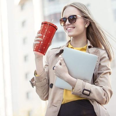 500ml/750ml Tumbler Προσαρμοσμένο χρώμα Διπλό μονωμένο από ανοξείδωτο χάλυβα εξωτερικό μπουκάλι ταξιδιού με καλαμάκια