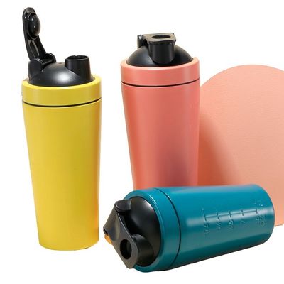 500ml και 750ml γυμναστήριο Μεταλλικό αναζωογονητικό μπουκάλι από ανοξείδωτο χάλυβα με μπάλα ανάμειξης OEM αποδεκτό