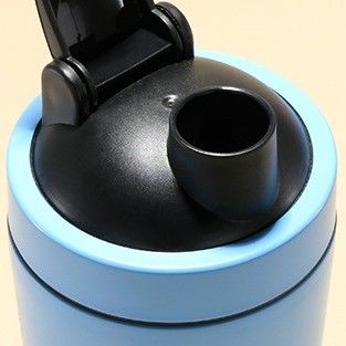 500ml και 750ml γυμναστήριο Μεταλλικό αναζωογονητικό μπουκάλι από ανοξείδωτο χάλυβα με μπάλα ανάμειξης OEM αποδεκτό