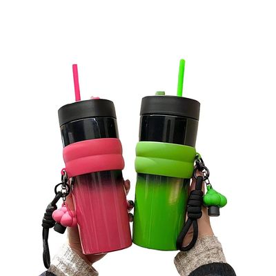 710ML Ατσάλινος Καφέ Tumbler Διαρροή Αδιάβροχη Καμπινγκ Θερμική Κούπα με άχυρο και προσαρμοσμένο λογότυπο