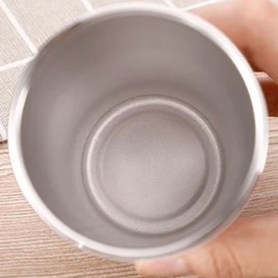 Εφοδιασμένο φορητό κύπελλο μπύρας από ανοξείδωτο χάλυβα για υπαίθριο κάμπινγκ