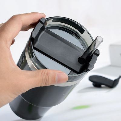 Κλασικό στυλ στυλ ατσάλινου χάλυβα Tumbler για αθλήματα Κρατήστε κρύο τερμό καφέ