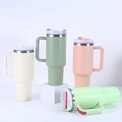 Προσαρμοσμένο λογότυπο 40 Oz Διπλό τοίχωμα ατσάλινο ταξιδιωτικό λαβή για εύκολο ταξίδι