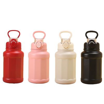 700 ml από ανοξείδωτο χάλυβα μονωμένο θερμόφωνο με καπάκι από άχυρο βιώσιμο και όλα σε ένα