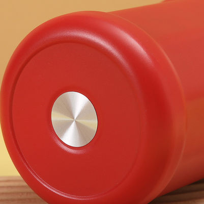 700 ml από ανοξείδωτο χάλυβα μονωμένο θερμόφωνο με καπάκι από άχυρο βιώσιμο και όλα σε ένα